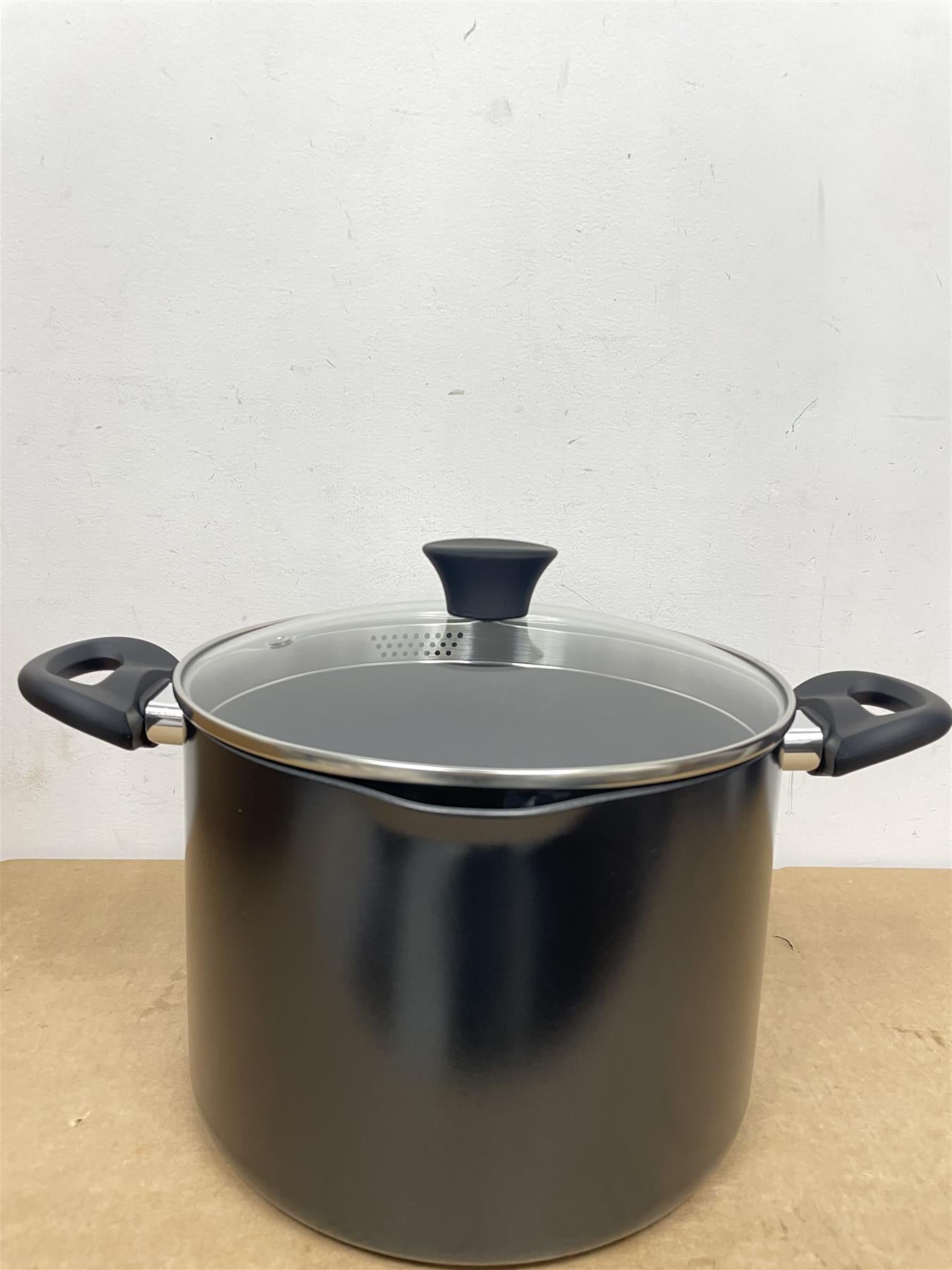 Argos Home 24cm Aluminum Stock Pot 7.5L Easy clean with non stick coating