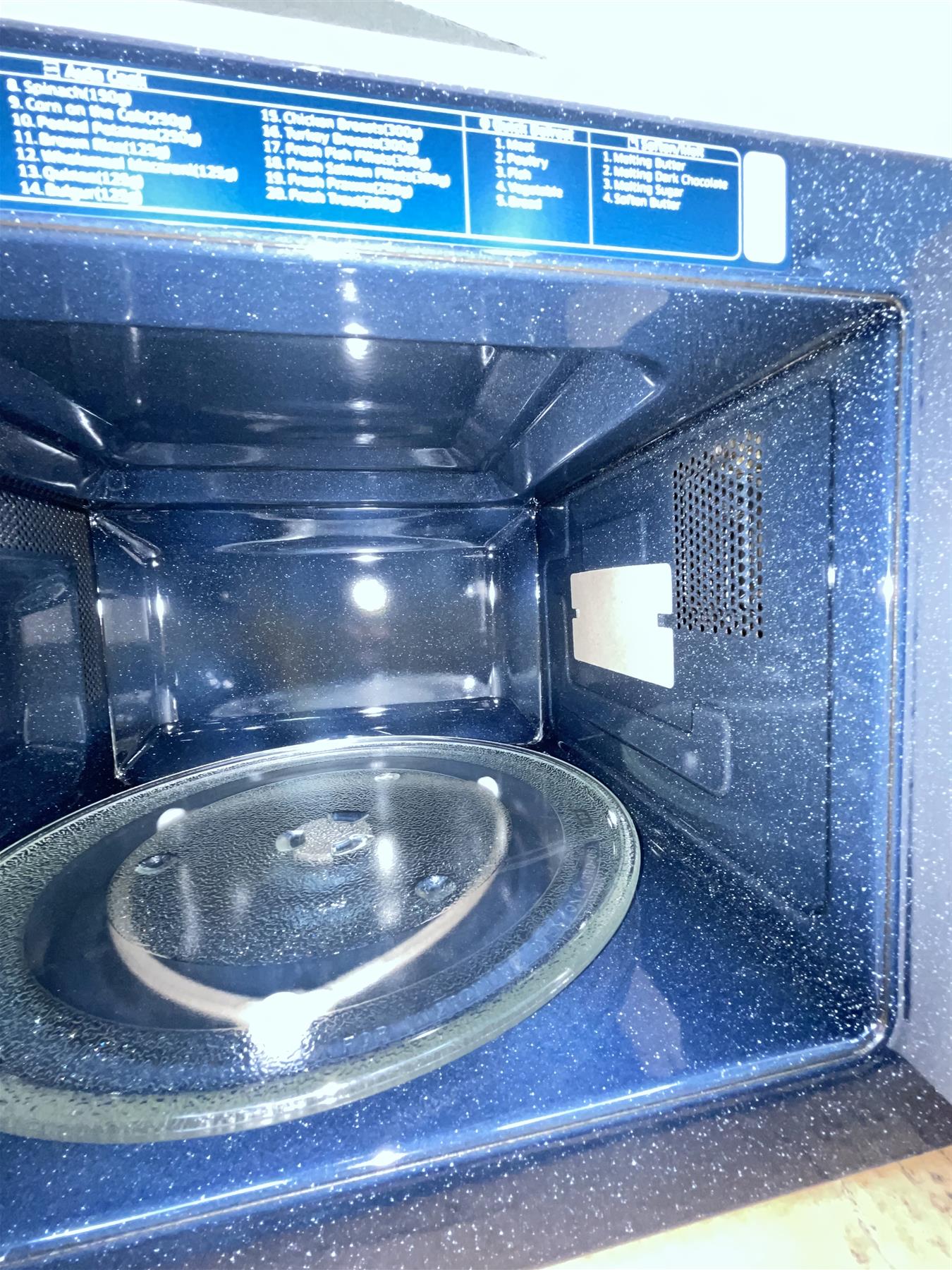 Samsung microwave oven 800W 23L Standard Food Reheat Ceramic MS23K3513AW- White