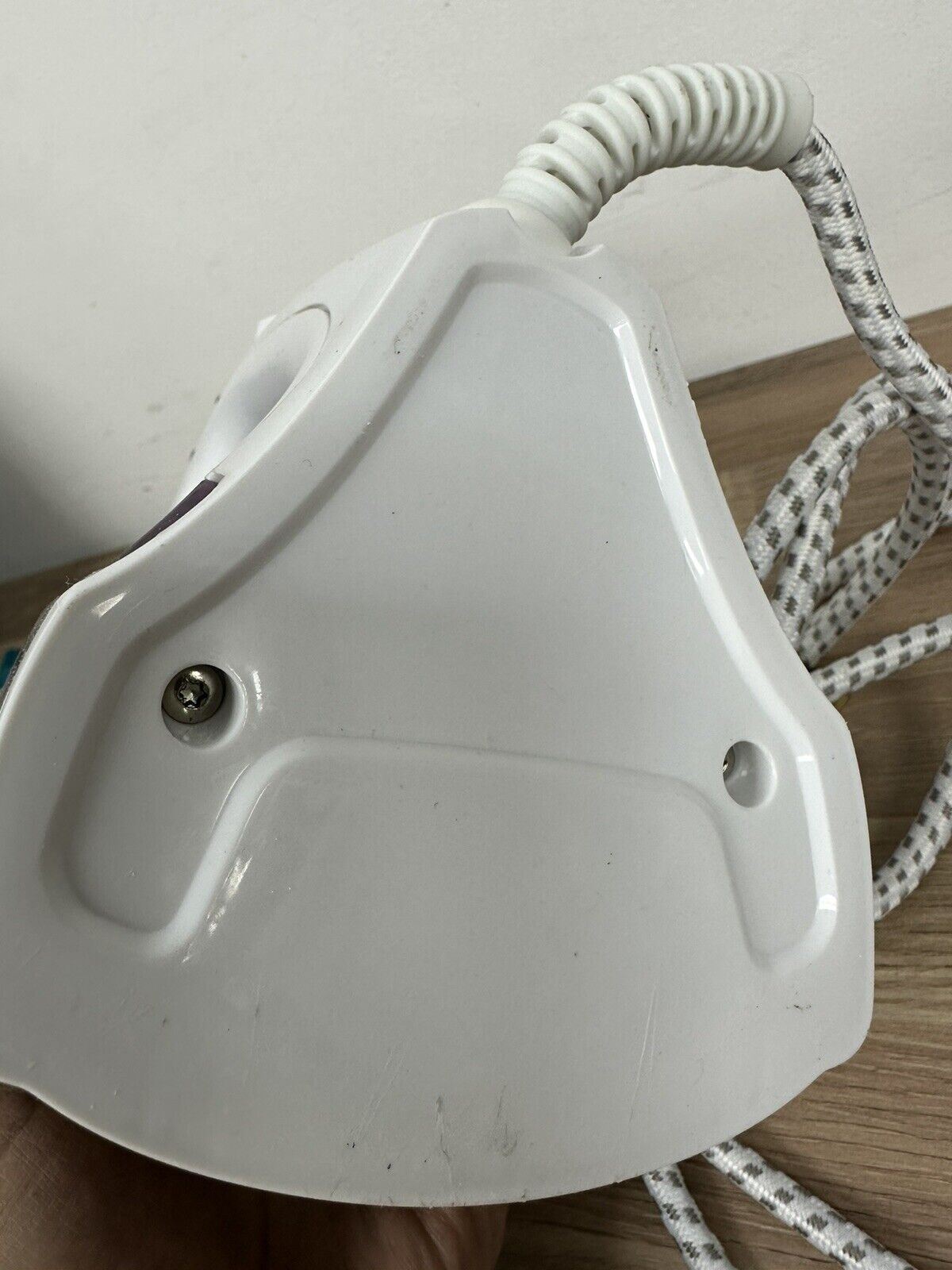 STEAMWORKS STEAM iron ES2325 water refiller prevent limescale clothes steamer