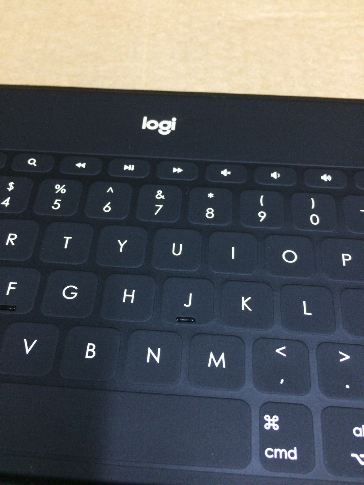 Logitech 9.5 Inch KEYS-TO-GO Ultra Slim Bluetooth Keyboard - Black iPhone iPad