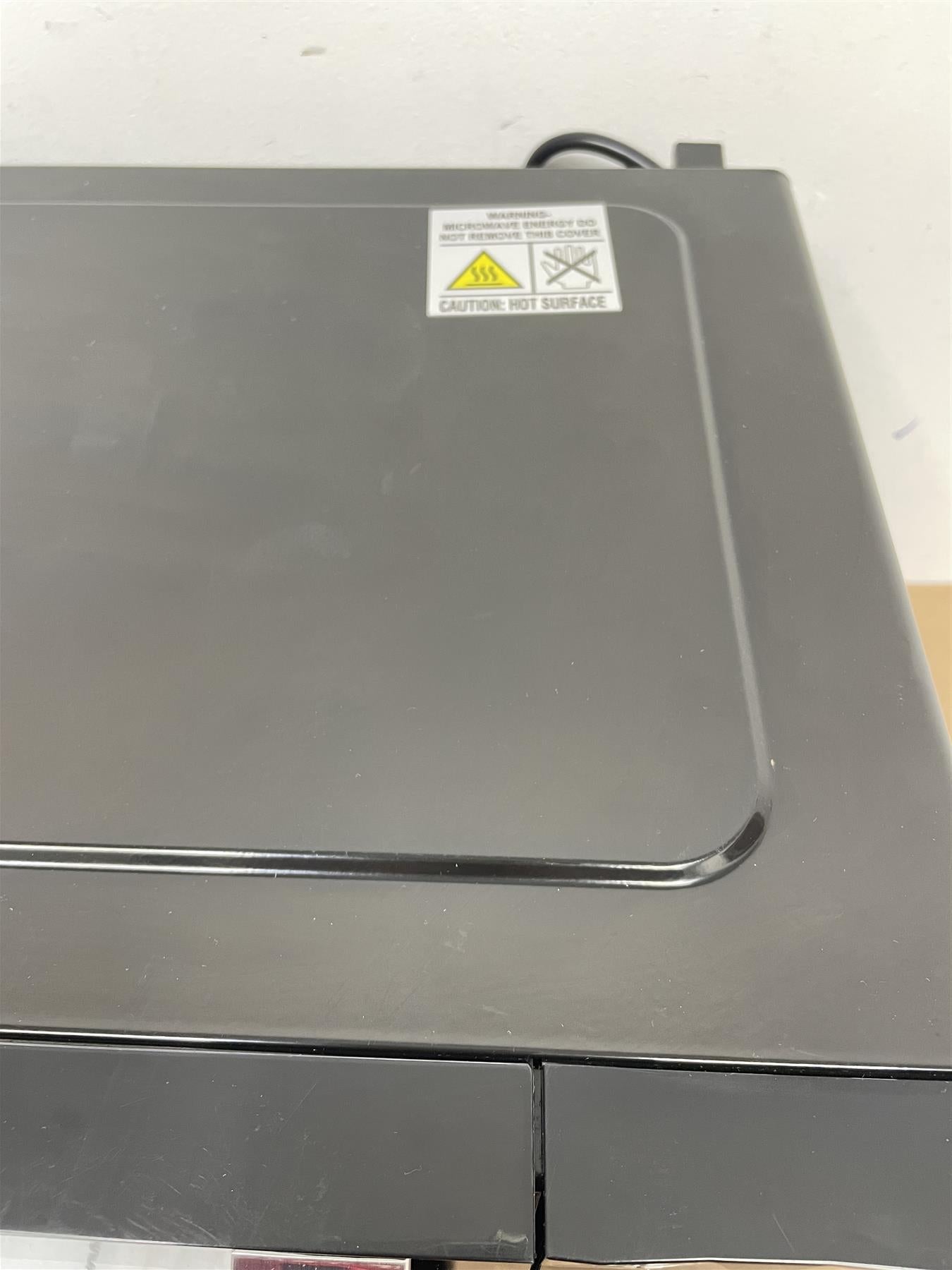 DeLonghi Brillante 23L Standard Microwave Oven Digital 900w Defrost Reheat Black