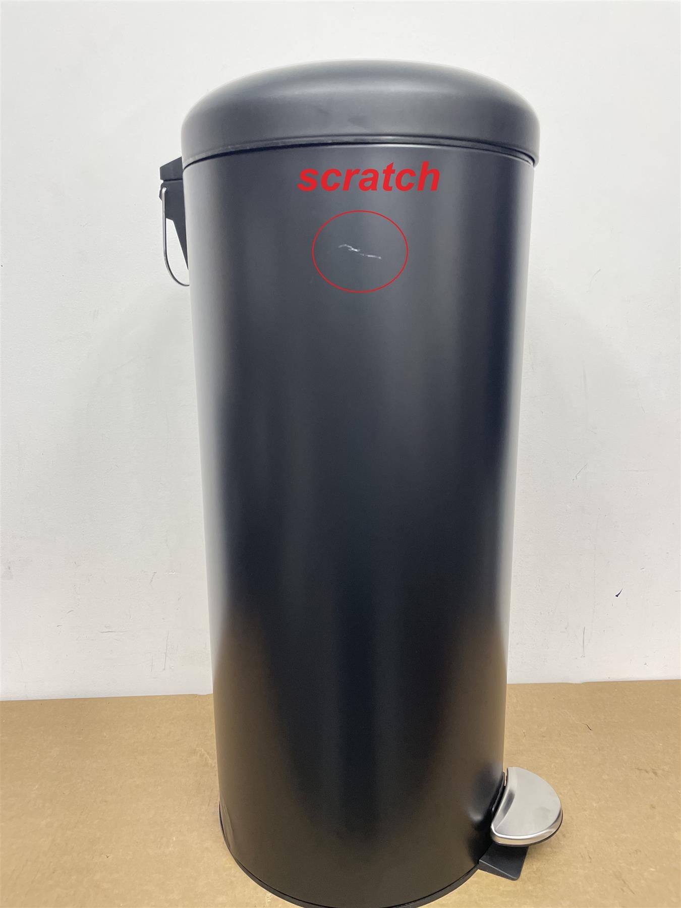 Habitat 30Litre Kitchen Foot Pedal Recycling Bin Removeable Inner Bucket- Black