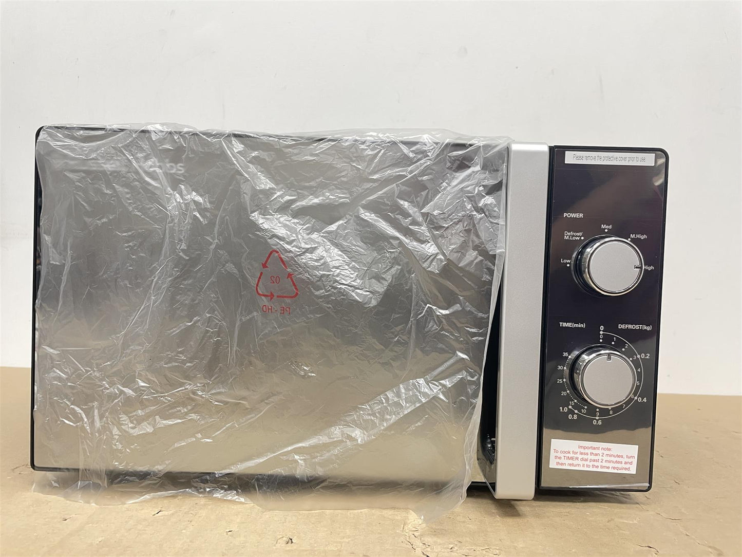 Russell Hobbs 800W Standard Microwave RHM2061 - Black