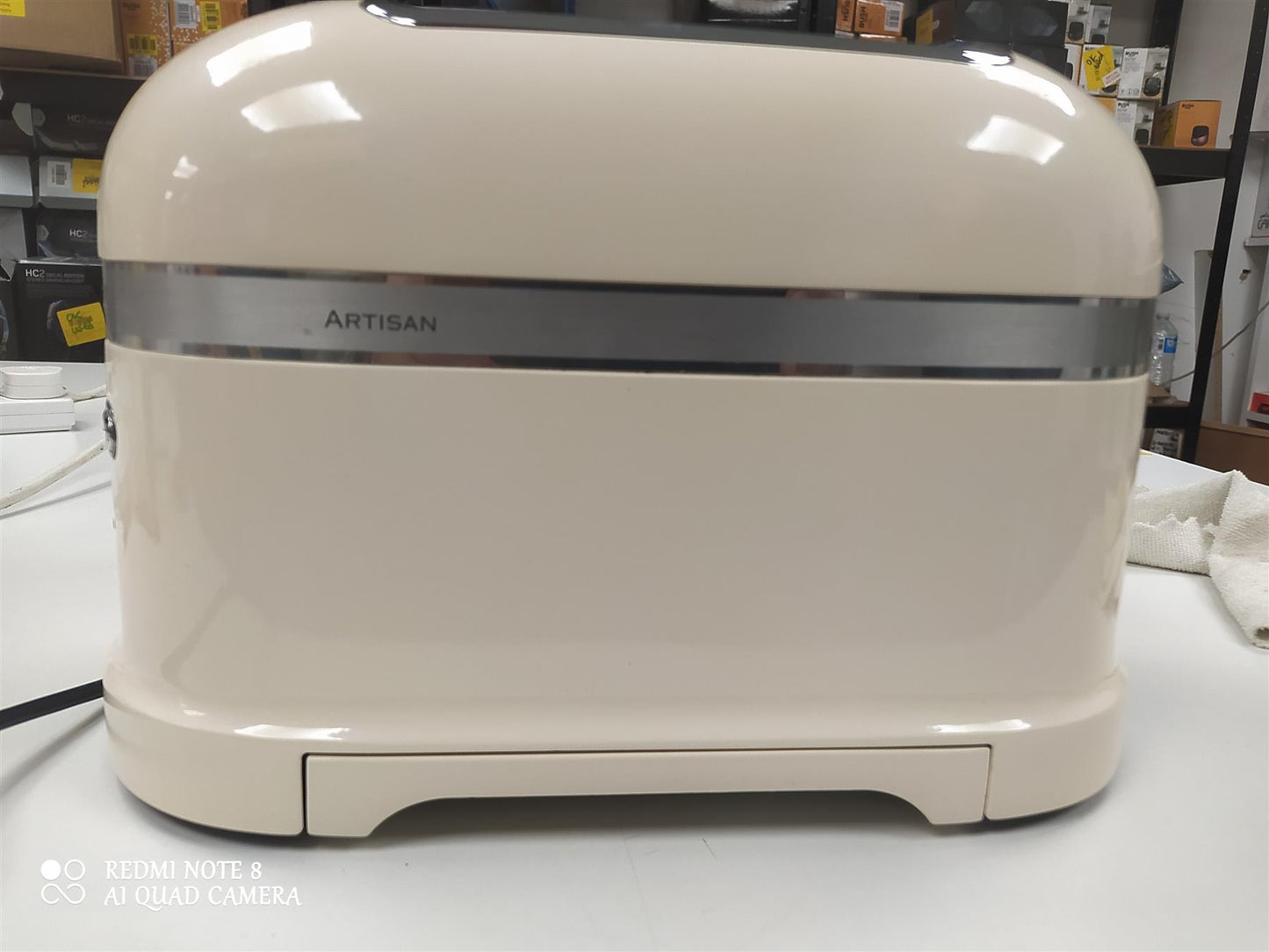 KitchenAid Artisan 2 Slot Toaster 5KMT2204BAC Almond Cream wide bagel function