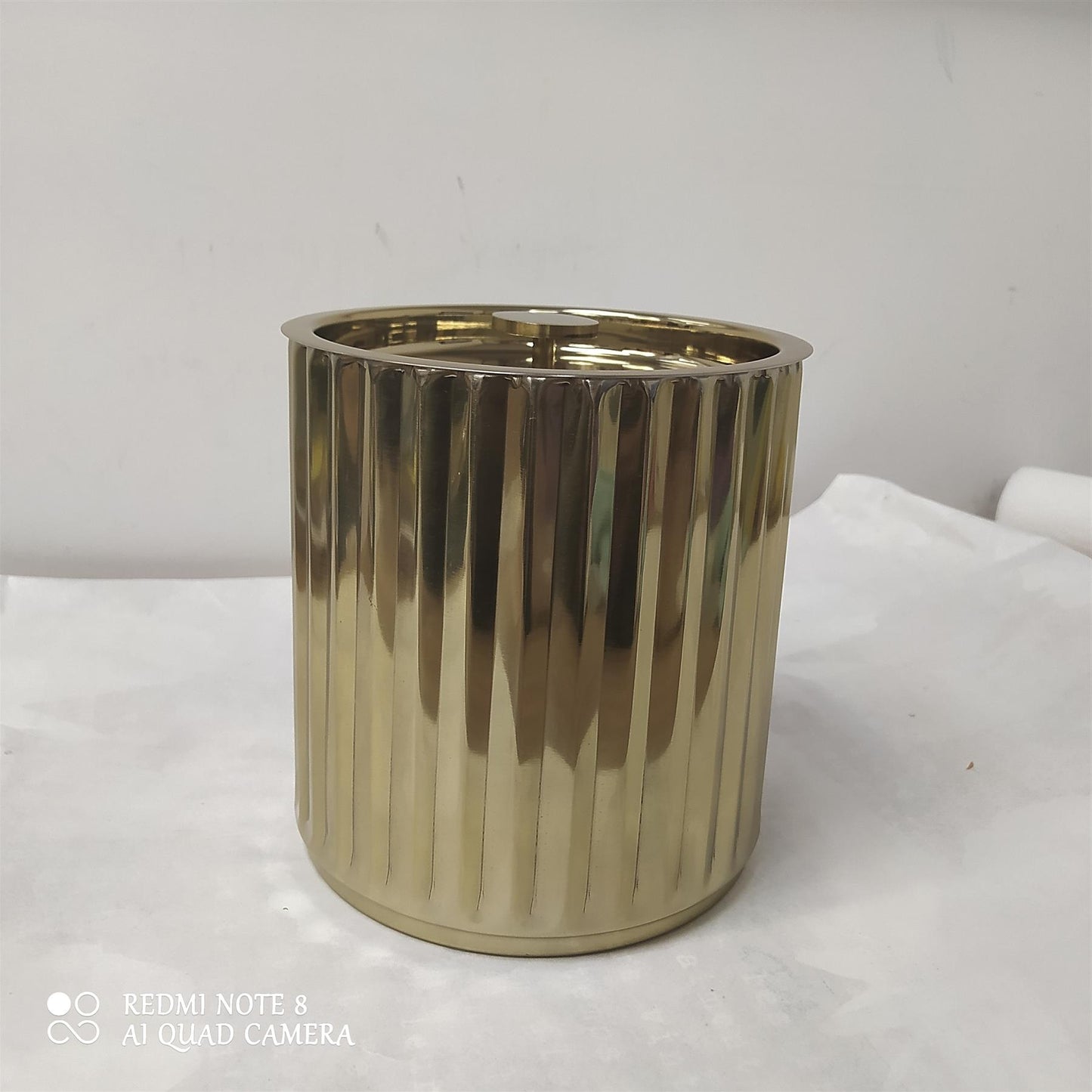 Habitat Gold Tone Ice Bucket frozen cubes and pop Storage lid elegant Party