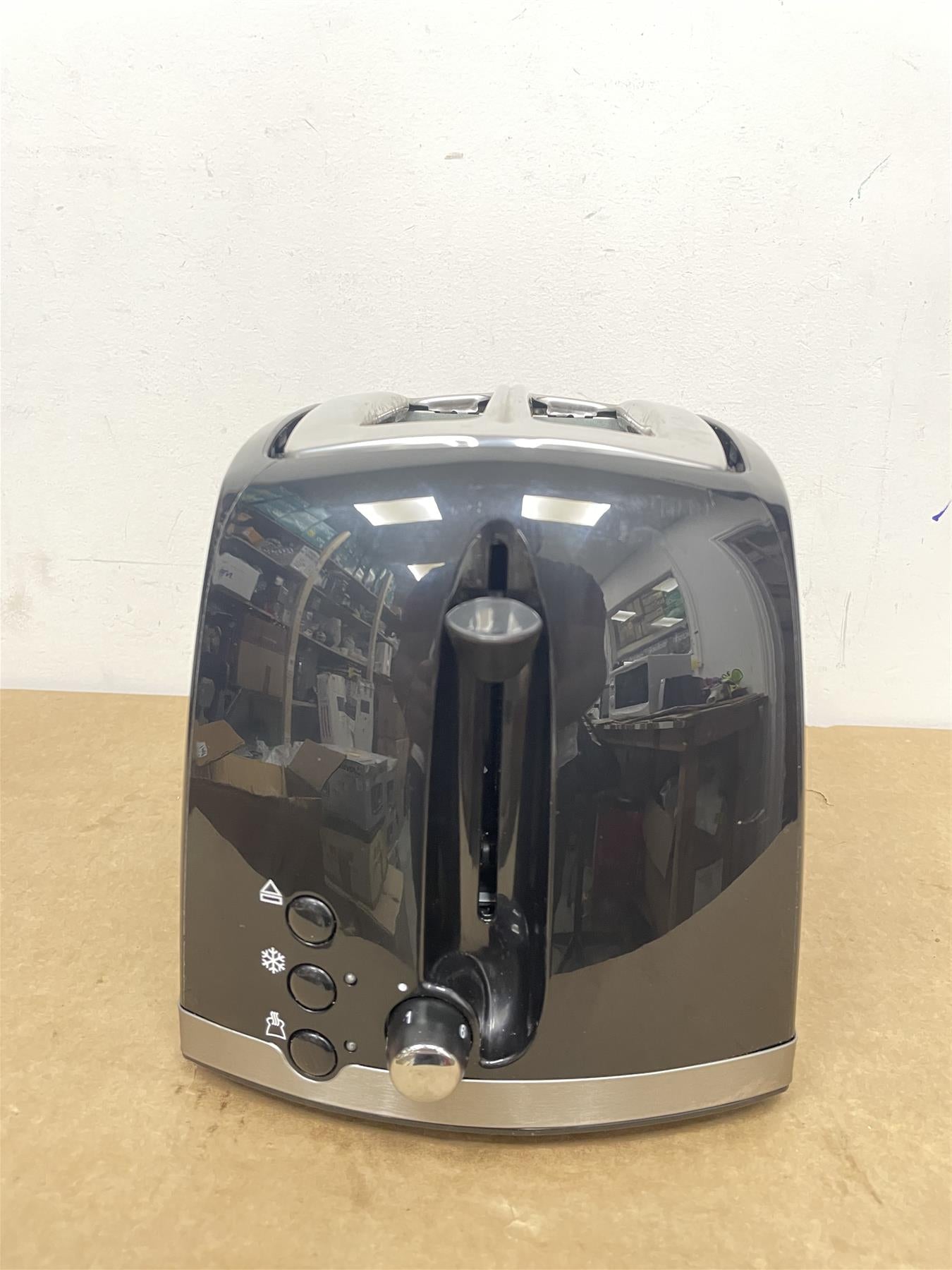 Russell Hobbs Honeycomb 2 Slice Black Plastic Toaster Reheat Function - Black