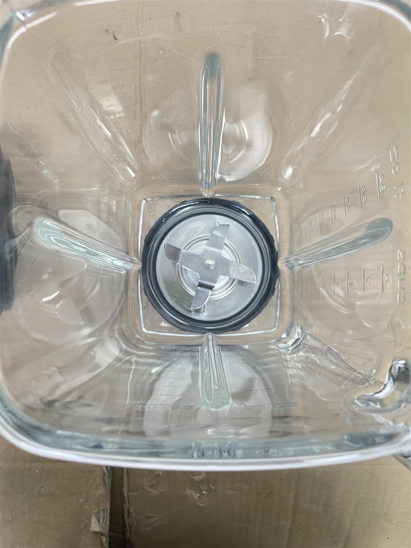 Magimix high performance 11619 1.8L Glass Jug Blender