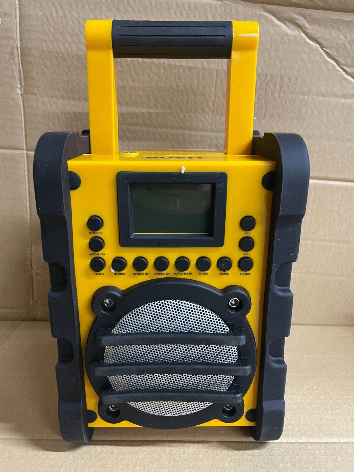 BUSH WORKMAN USB MP3 Auxiliary 3 watts RMS DAB FM RADIO