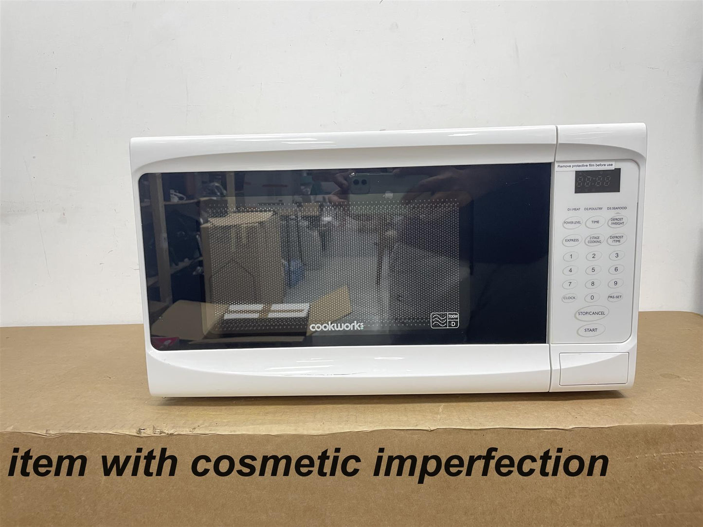 Cookworks Microwave Oven EM7 700W Standard Kitchen Food Reheat Defrost White