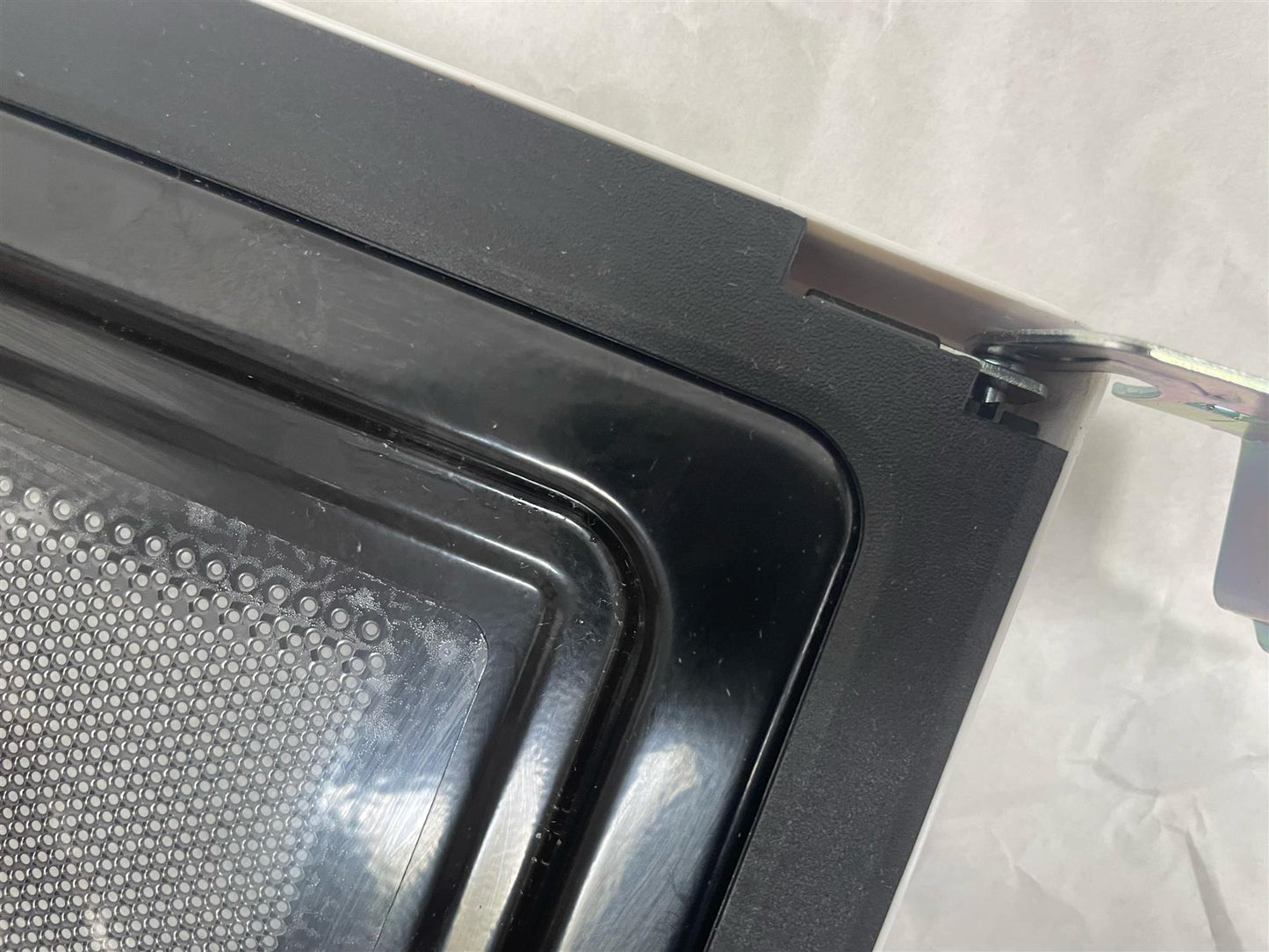Genuine Replacement Door For Cookworks Microwave Oven EM7 700W Standard Kitchen Food Reheat Defrost White