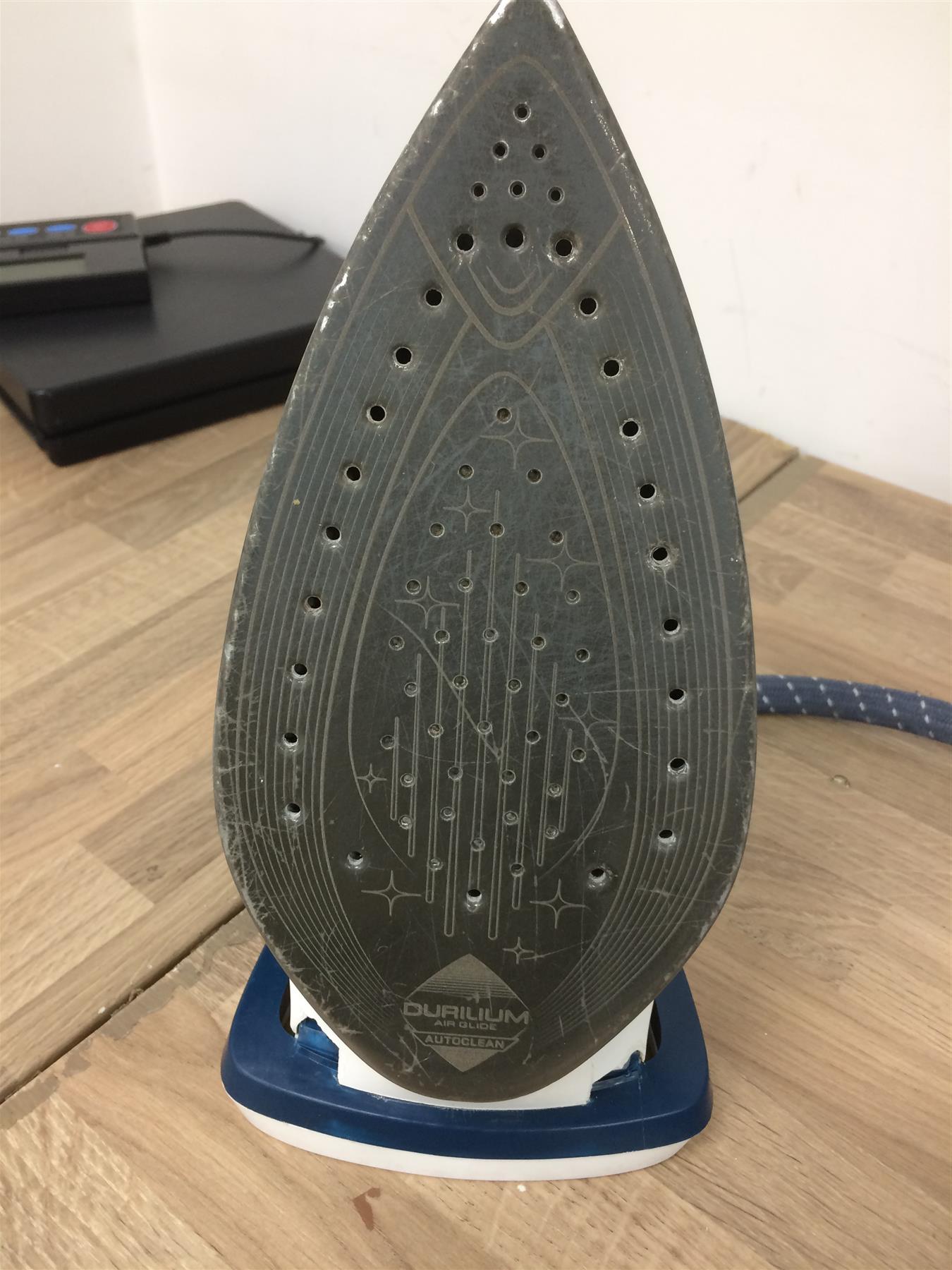 Tefal Pro Express Ultimate II Steam Generator Iron stand fast-heating