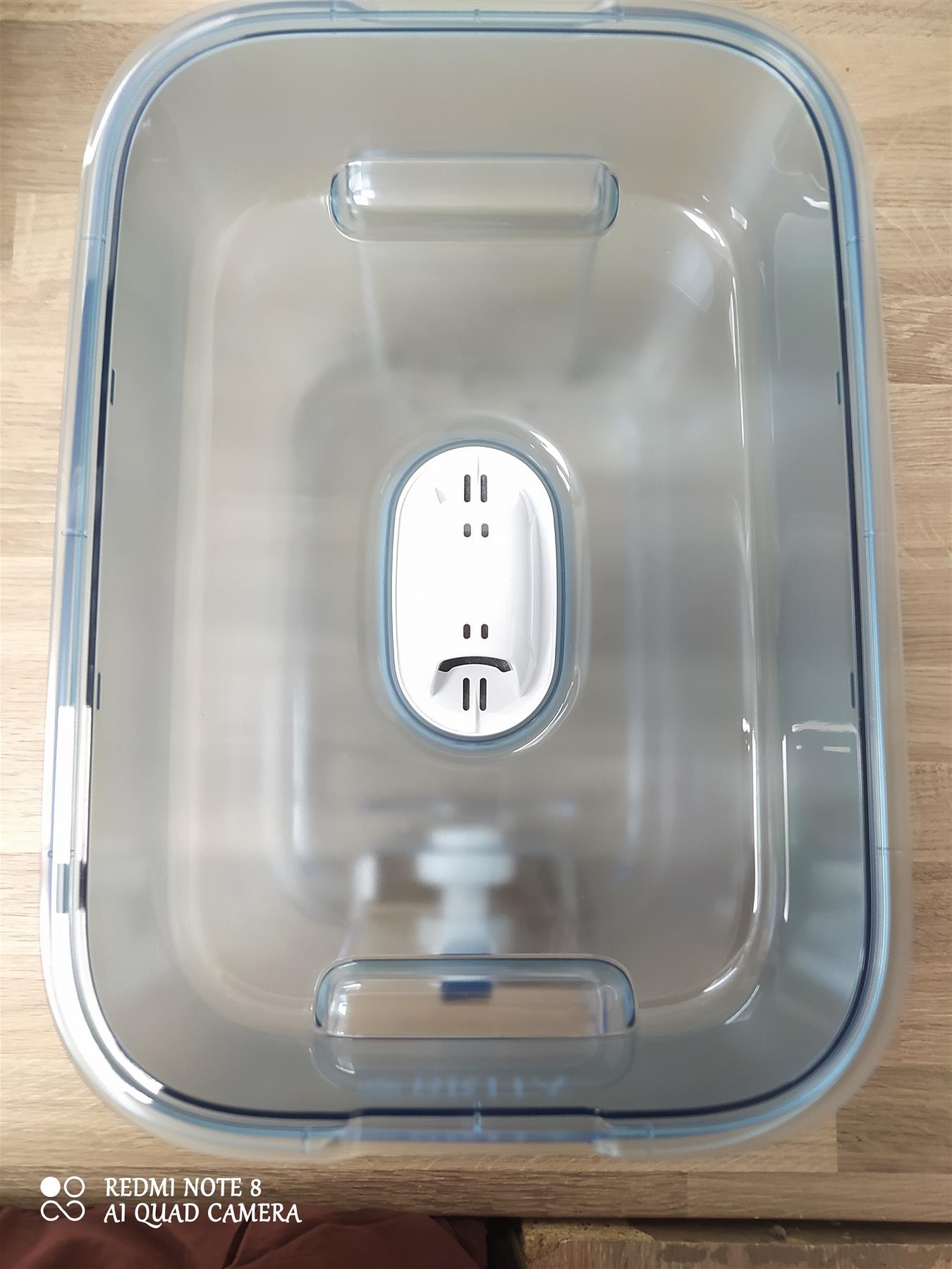 BRITA Flow XXL Water Filter Tank Light Blue 8.2L BRITA MAXTRA PRO 4 cartridge
