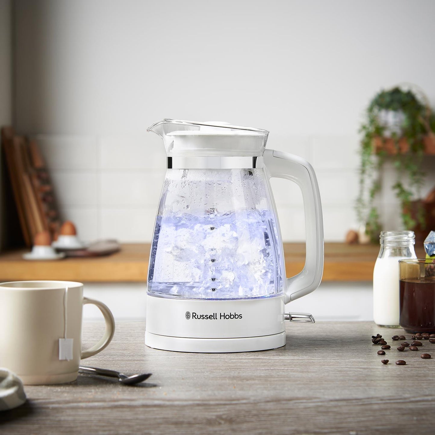 Russell Hobbs Kettle 1.7L Classic Illuminated Glass Rapid boil Water Lid White