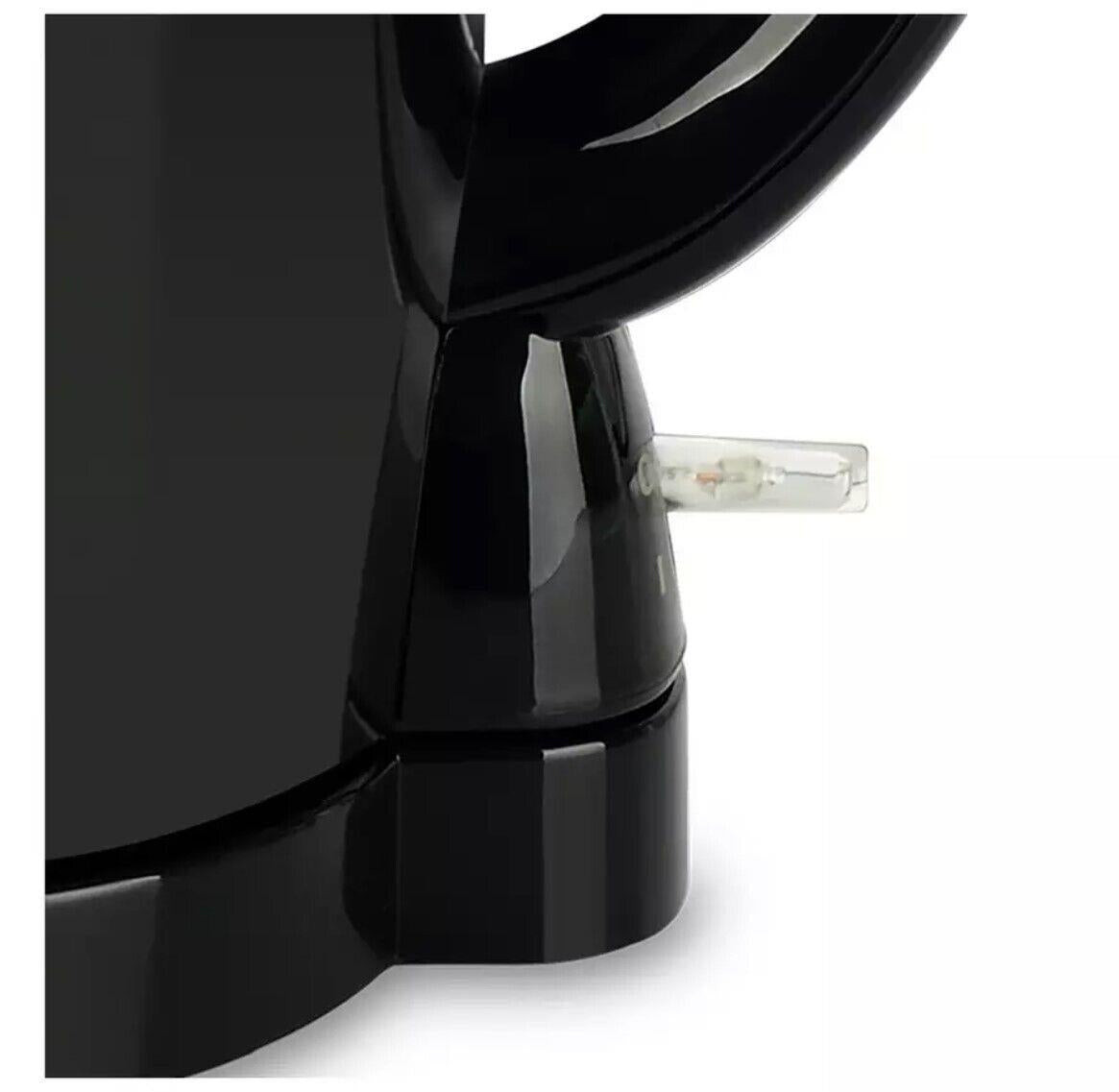 Cookworks Basic Kettle 1.7L WK8321 hot water Boil dry protection Black