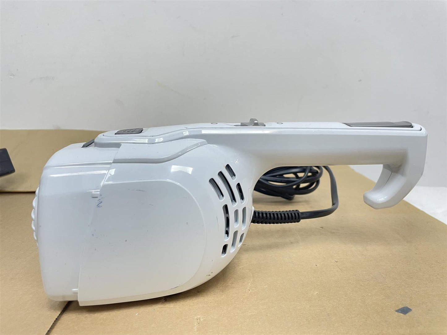 Bush VSC02B16T-30 Bagless Corded Handheld Upright Stick Vacuum Cleaner 0.7L 300W