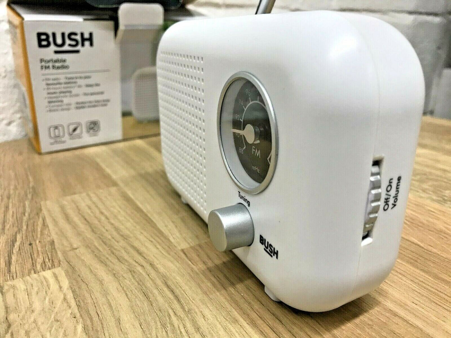 Bush Classic Mini Retro Portable FM Tuner Travel Radio Mono speaker Battery