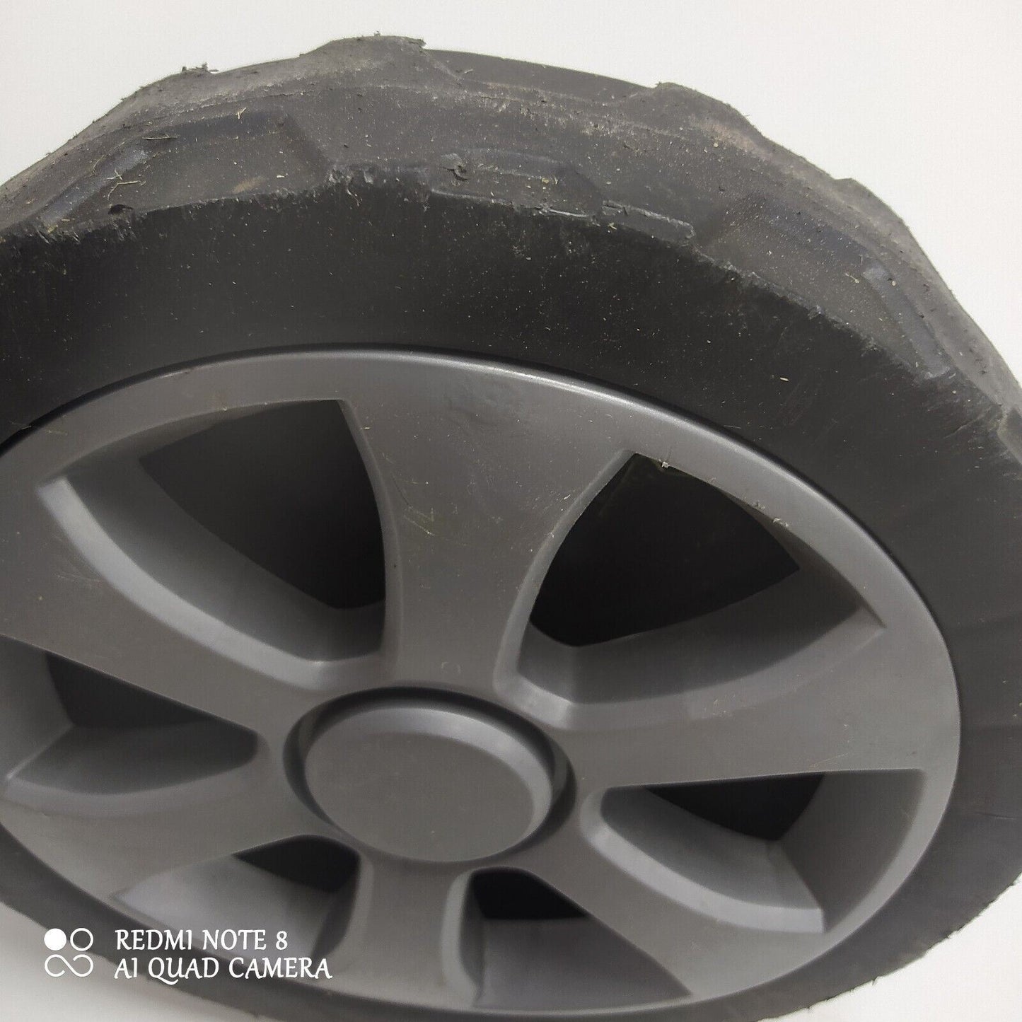 Spear&Jackson BACK replacement Genuine Wheel Lawnmower s1637er2
