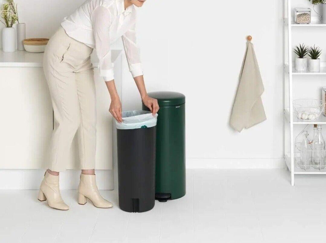brabantia newicon pedal bin 30l Trash can inner Bucket Slim pine green
