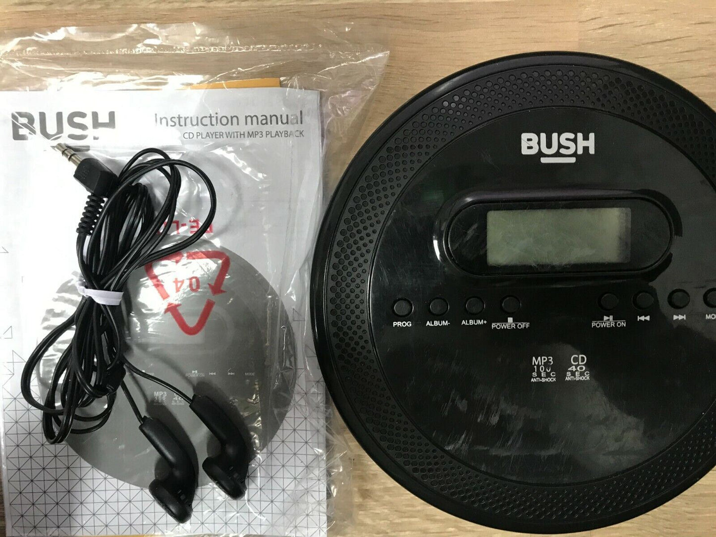 Bush Portable CD Player CD CD-R CD-RW MP3 Headphone Battery Anti-shock Playback