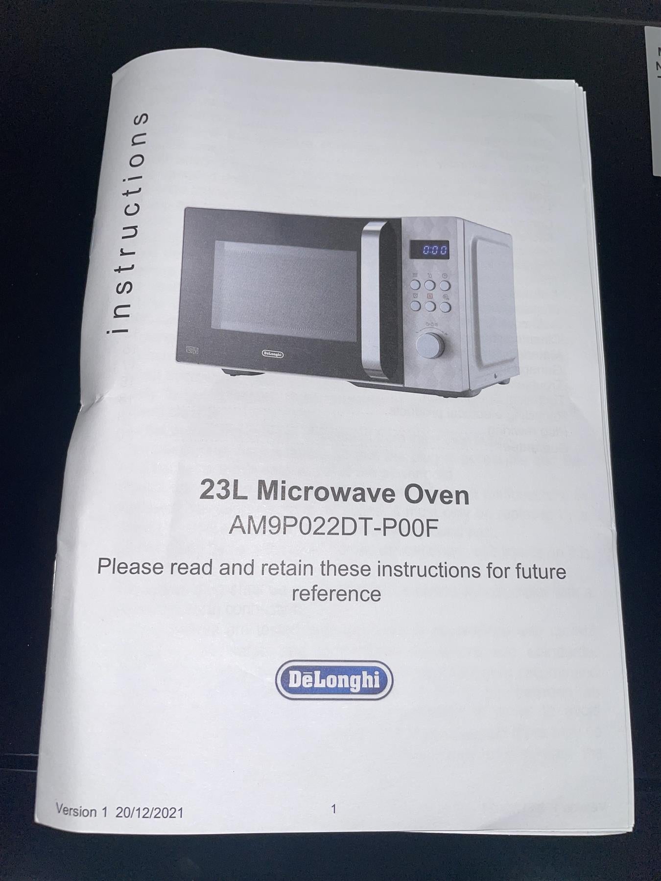 DeLonghi Brillante 23L Standard Microwave Oven Digital 900w Defrost Reheat Black