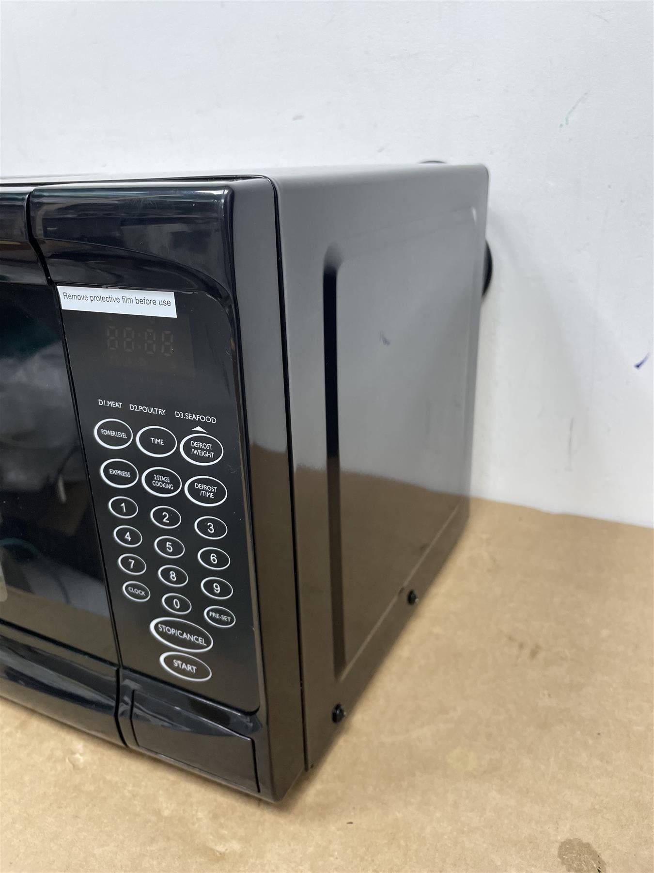 Cookworks 700W Standard Microwave- Black Absolute Breeze Digital Microwave