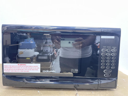 Cookworks 700W Standard Microwave- Black Absolute Breeze Digital Microwave