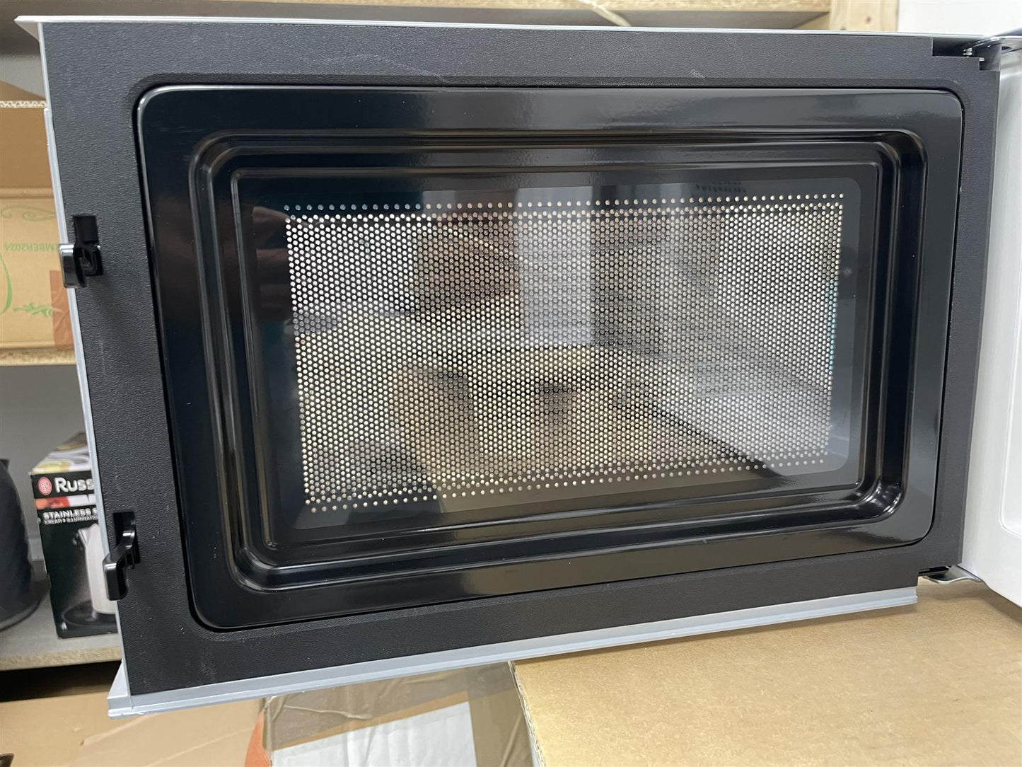 Cookworks 700W Standard Food Reheat Defrost Microwave Oven P70B - Silver