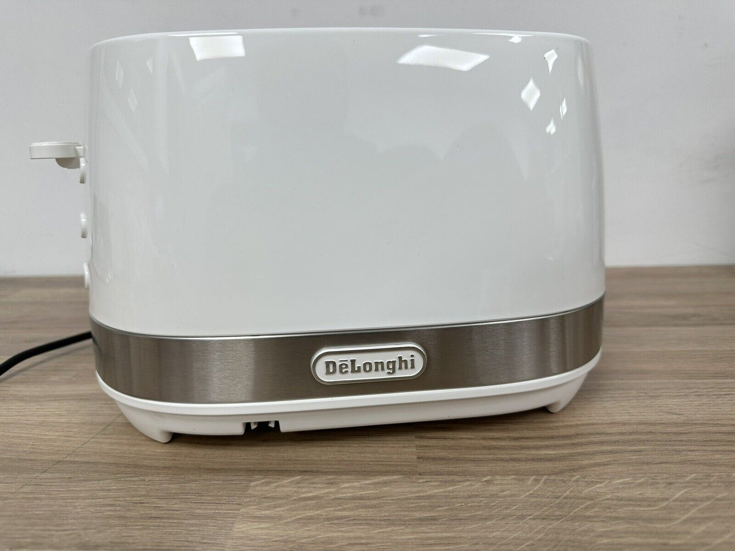 De'Longhi Toaster Active Line CTLA2003W 2 Slice Extra Wide Slots Bagel - White