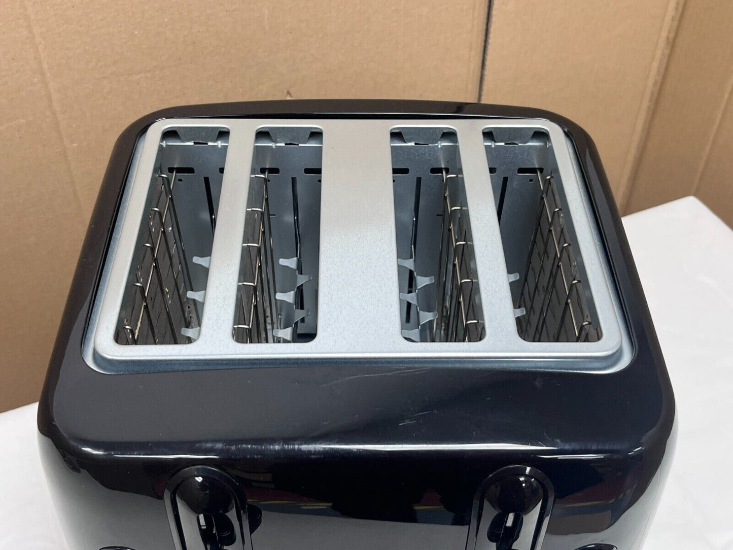Cookworks Illuminated 4 Slice Extra Wide Toaster Defrost Black Slots Bagel Black