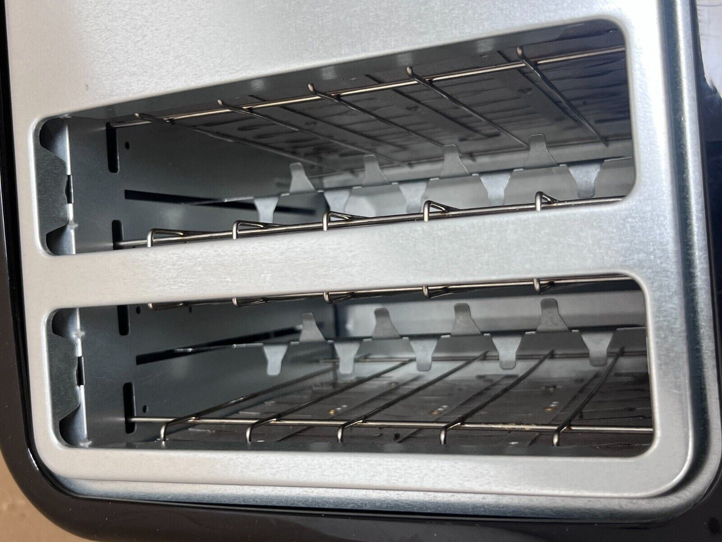 Cookworks Illuminated 4 Slice Extra Wide Toaster Defrost Black Slots Bagel Black