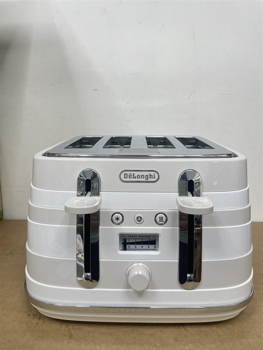 De'Longhi CTA4003W Avvolta 4 Slice Toaster - White Sleek and modern design
