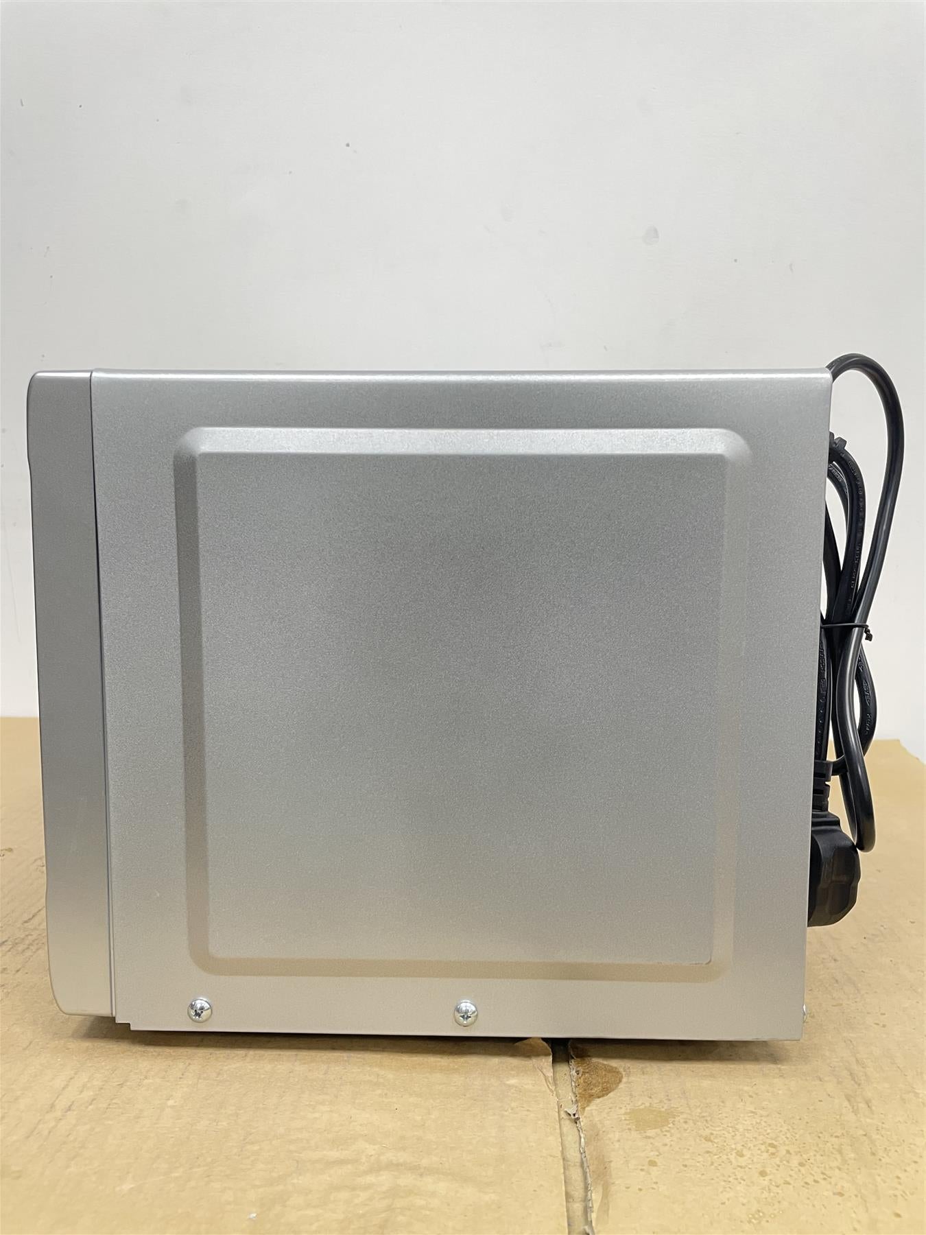 Cookworks 700W Standard Food Reheat Defrost Microwave Oven P70B - Silver