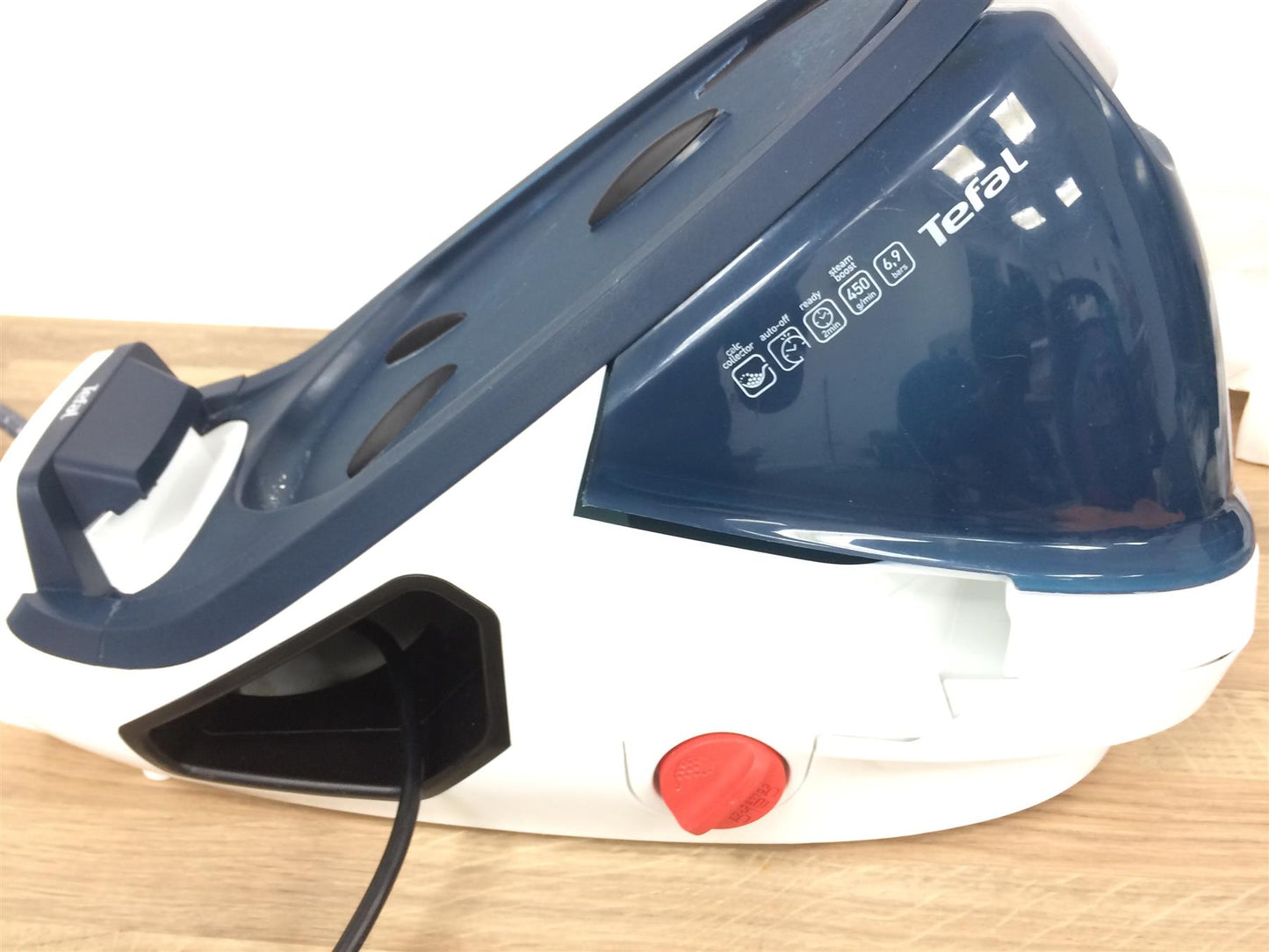 Tefal Pro Express Ultimate II Steam Generator Iron stand  fast-heating