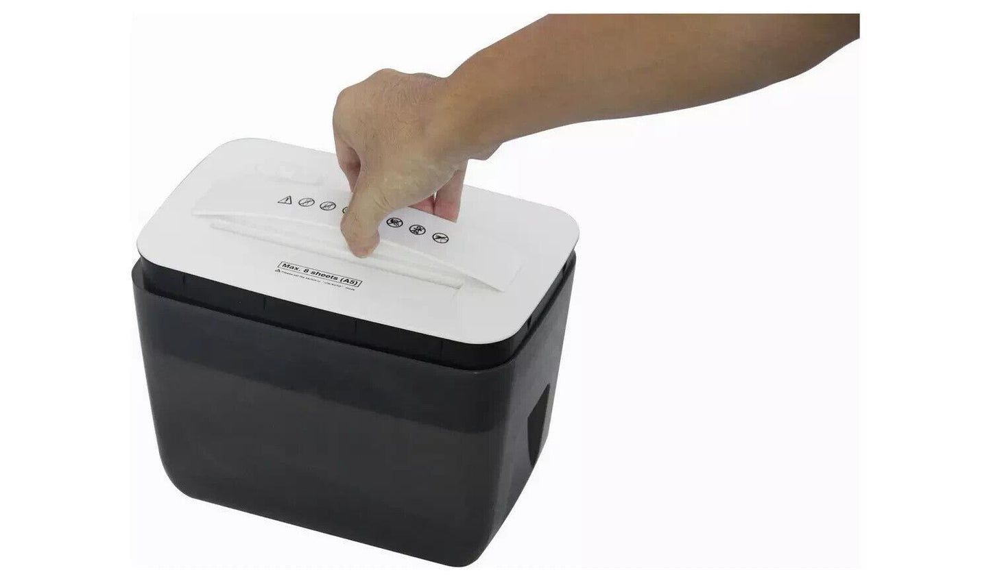 ProAction 8 Sheet 3 Litre Desktop Shredder Auto on/off.
