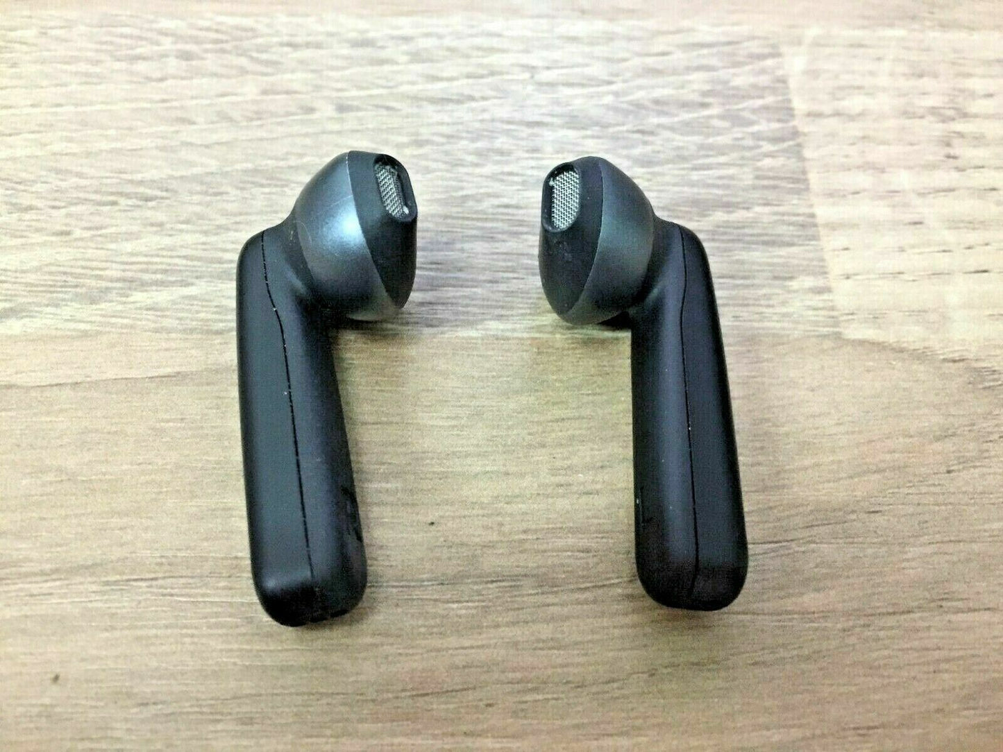 JBL Tune 220TWS wireless in-ear Bluetooth Headphones Handsfree Earbud Earphones