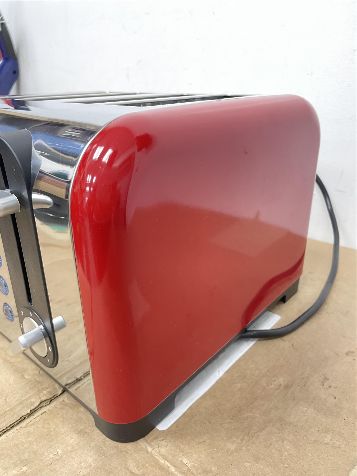 Russell Hobbs Worcester Toaster 4 Slice Red  Extra Wide Stainless Steel Defrost
