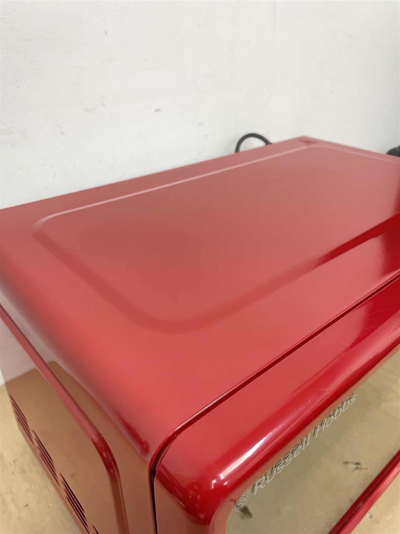 Russell Hobbs Worcester 700W Standard Food reheat Microwave oven - Red RHMD712R