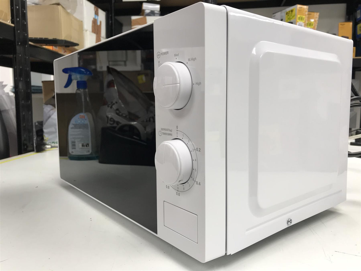 Tesco microwave MM20 17L 700W Defrost Manual Dial Simple Compact  White