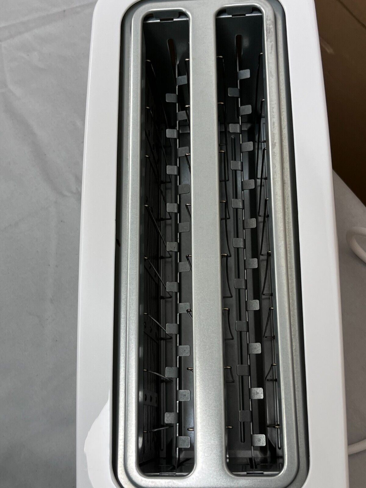 Cookworks Kitchen Defrost Black Slots Bagel Long Slot 4 Slice Toaster - White