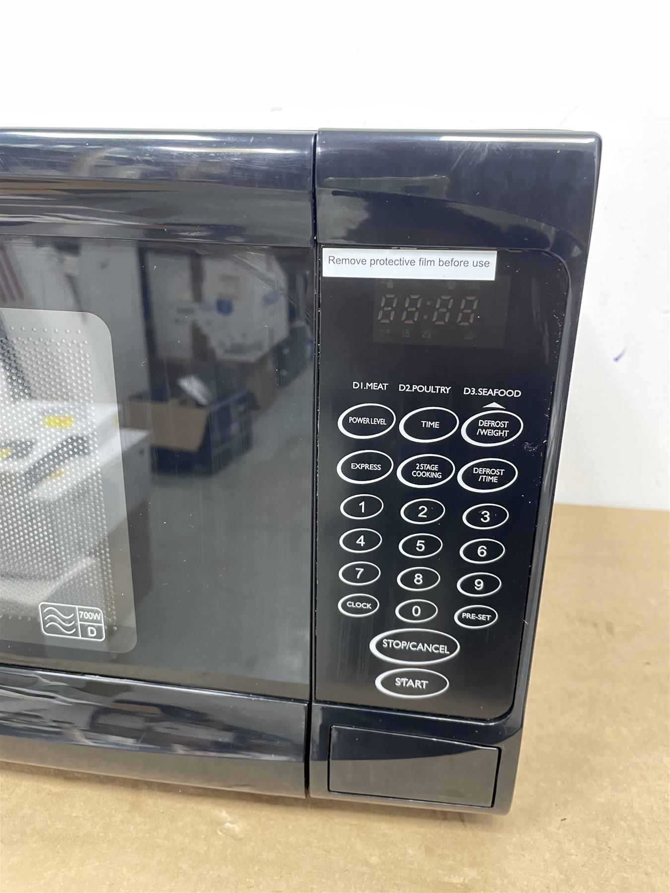 Cookworks 700W Standard Microwave- Black Absolute Breeze Digital Microwave